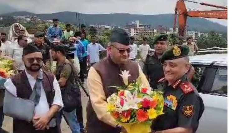 उत्तराखंडः सैन्य धाम के अमर जवान ज्योति की CDS ने
