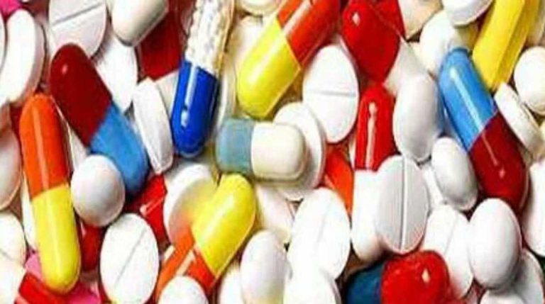 दवा खरीदते वक्त ऐसे कर सकते है चेक दवा की