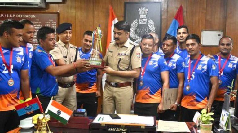 21 वीं प्रादेशिक पुलिस फुटबाल प्रतियोगिता में दून पुलिस का