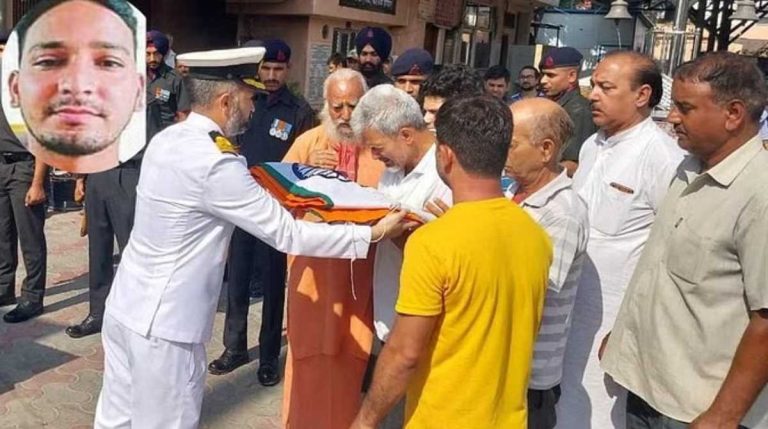 उत्तराखंडः बर्फ में दबा मिला नौसेना के जवान का शव