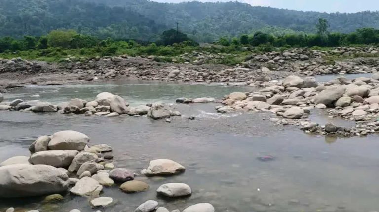 खोह नदी में गिरने वाले 09 नालों को टैप करने