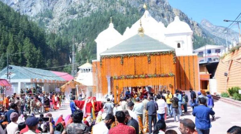 चार धाम के कपाट बंद होने का सिलसिला शुरू, आज