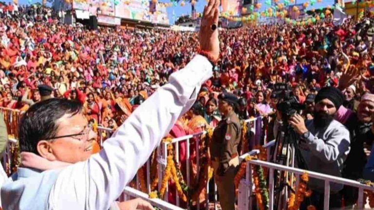 लोहाघाट संग्ज्यू 2024: सीएम धामी के रोड शो में उमड़ा