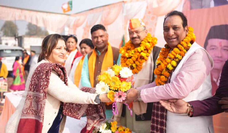 धर्मपुर विधानसभा के विधायक विनोद चमोली जी के नेतृत्व में