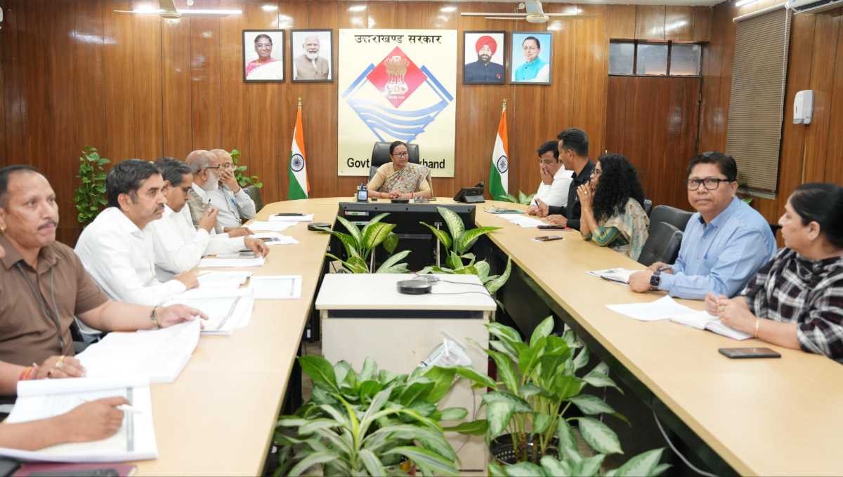 मुख्य सचिव ने व्यय वित्त समिति में विभिन्न प्रस्तावों पर