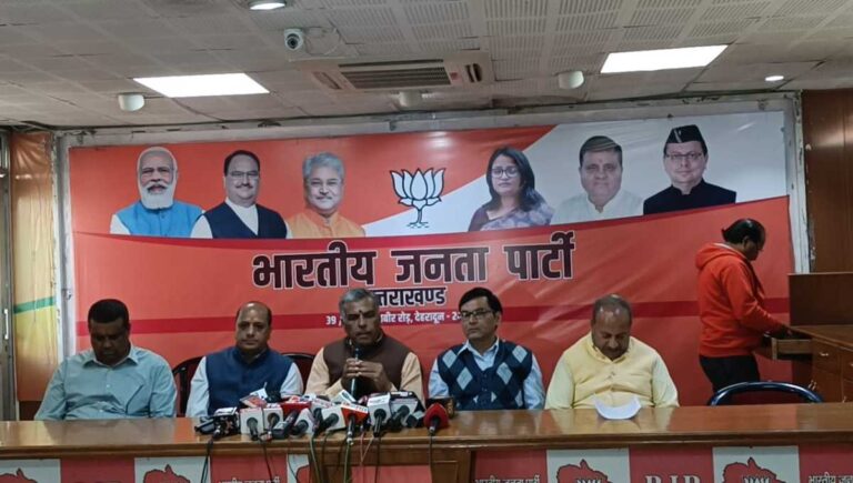 प्रदेश सरकार के 3 साल शानदार, ऐतिहासिक और इतिहास निर्माण