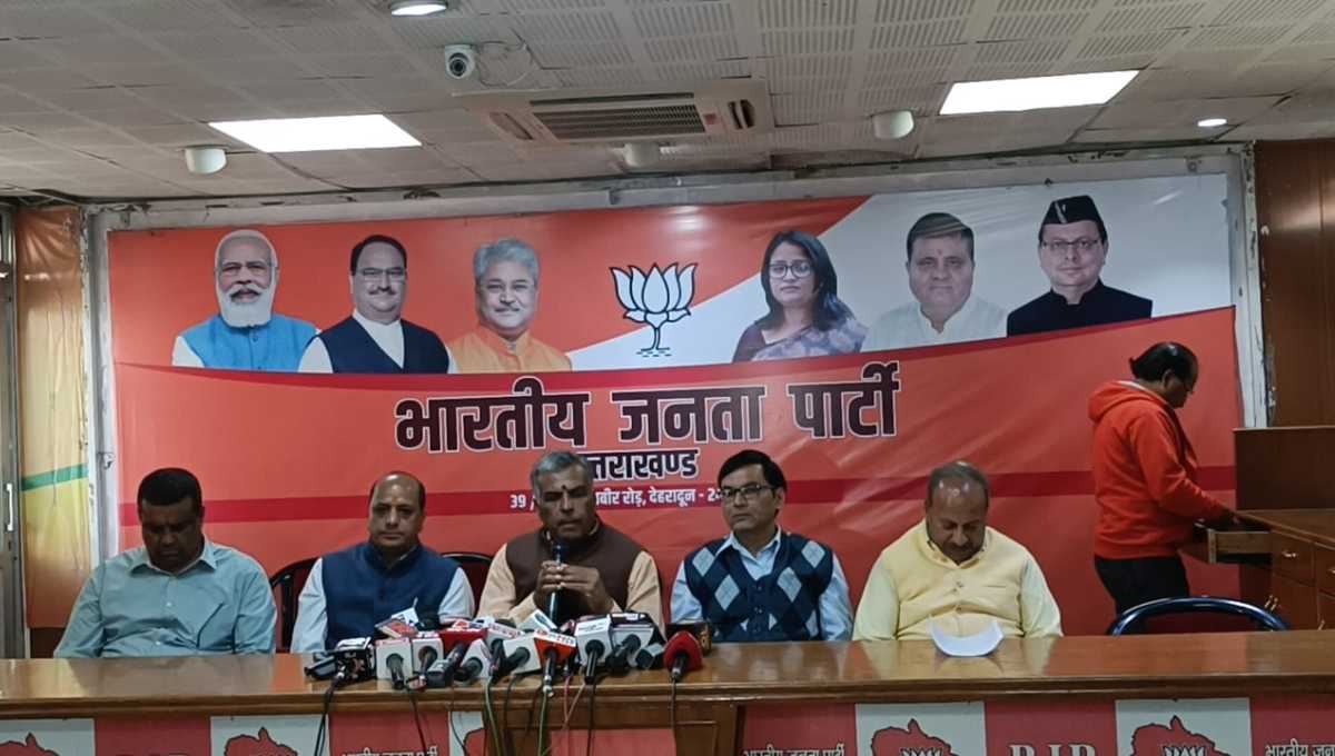 प्रदेश सरकार के 3 साल शानदार, ऐतिहासिक और इतिहास निर्माण