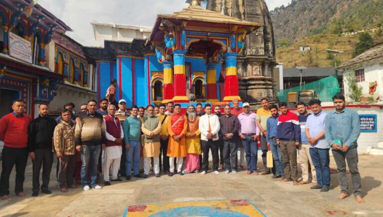 मुख्यमंत्री धामी ने चारधाम यात्रा की तैयारियों के लिए ये