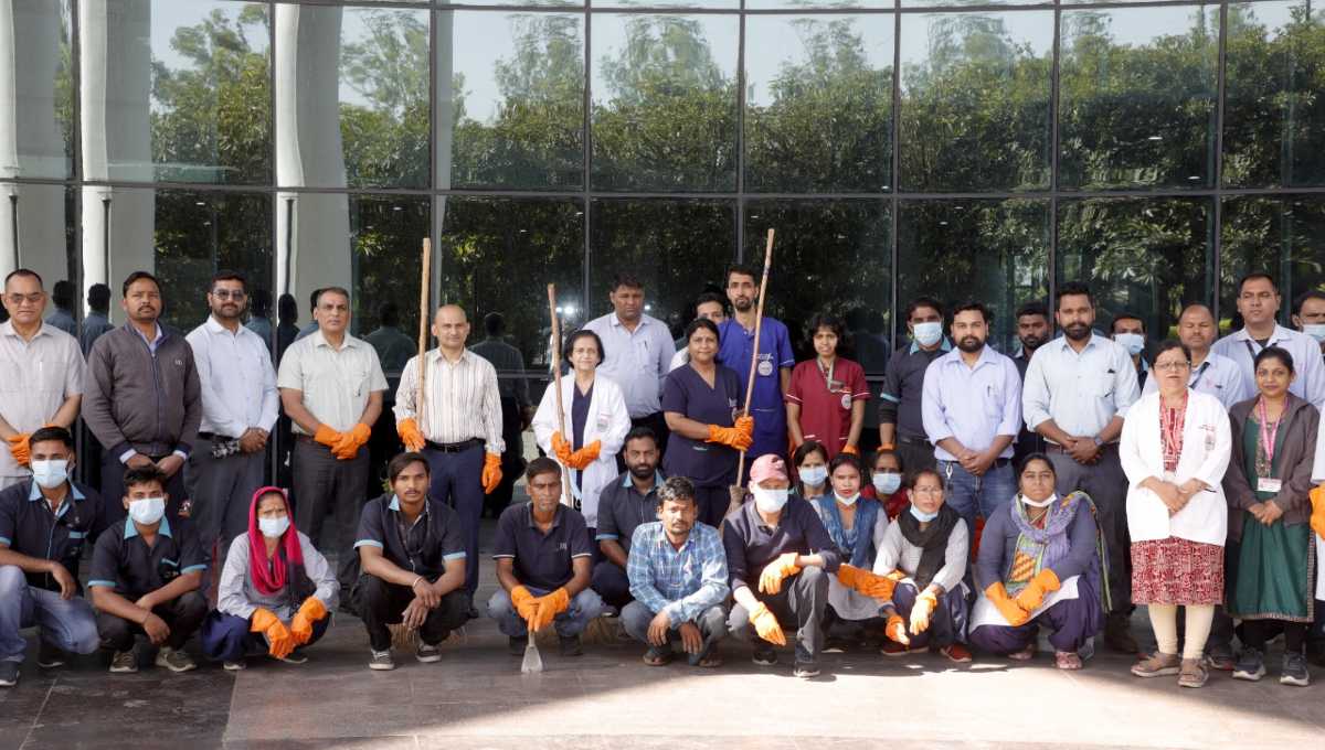 एम्स ऋषिकेश में मनाए जा रहे स्वच्छता पखवाड़े के तहत