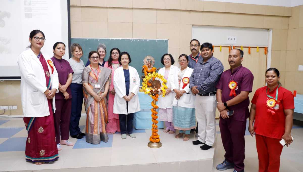 अन्तर्राष्ट्रीय नर्सिंग सप्ताह के शुभारम्भ पर एम्स ऋषिकेश में विभिन्न
