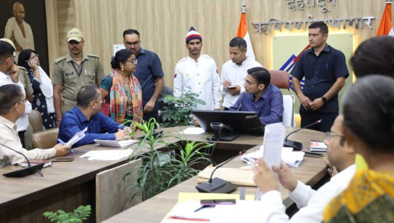 अब एसडीएम व तहसीलदार विकासनगर जनता दर्शन में रहेंगे उपस्थित