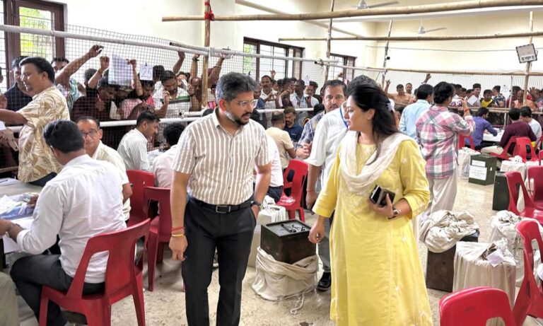 उप जिला निर्वाचन अधिकारी ने डोईवाला ब्लाक में मतगणना का
