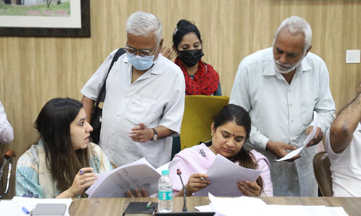 देहरादून: अतिक्रमण की शिकायत, जिला प्रशासन की सख्त प्रवर्तन कार्रवाई