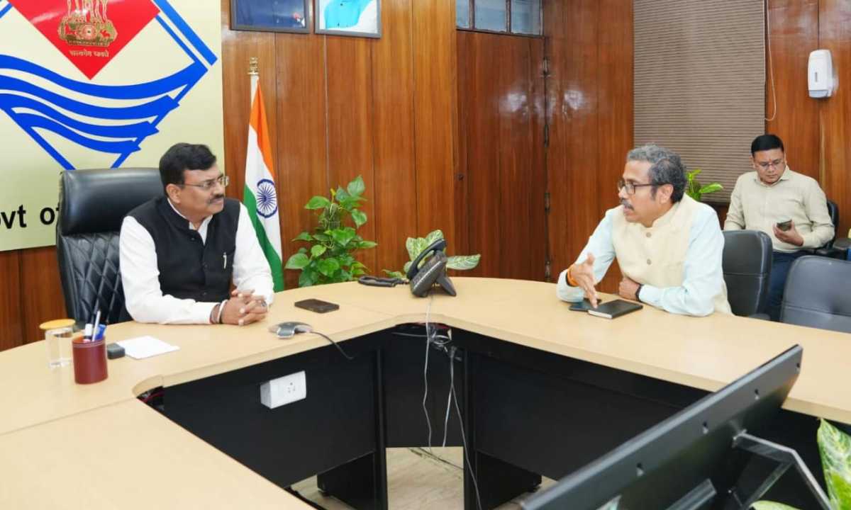 मुख्य सचिव आनन्द बर्द्धन ने बुधवार को सचिवालय में कौशल