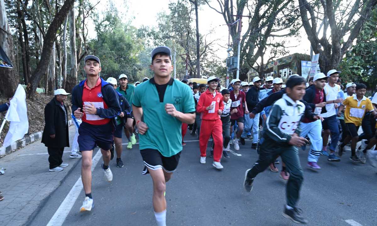 “ग्रीन दून – क्लीन दून” विषय पर विशाल दौड़ एवं