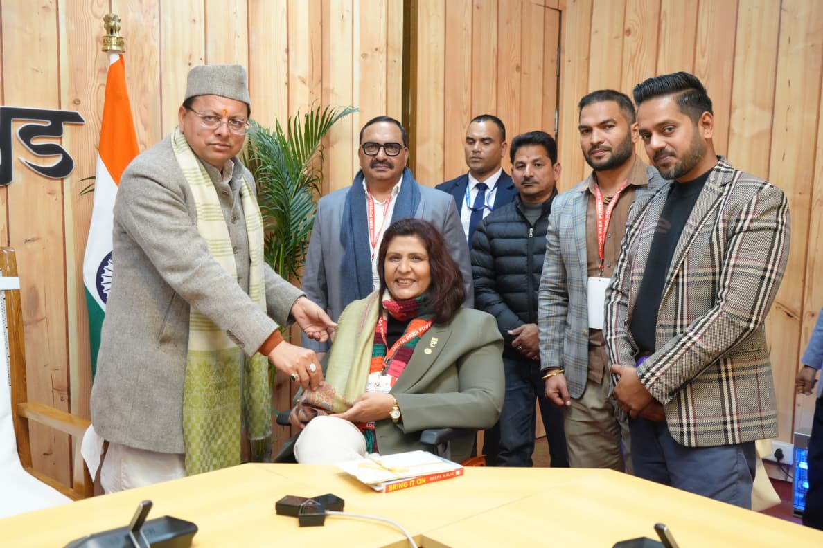 मुख्यमंत्री पुष्कर सिंह धामी से डॉ. दीपा मलिक ने की