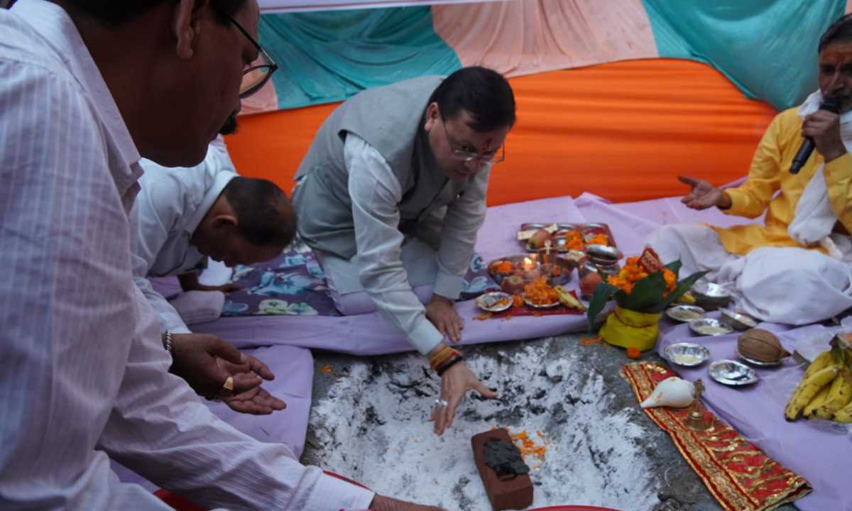 मुख्यमंत्री धामी ने अमोड़ी में ₹1.60 करोड़ की लागत से