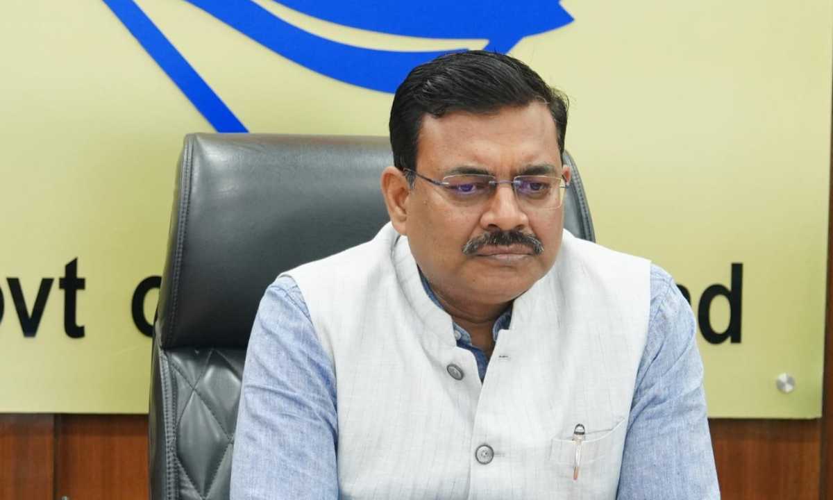 मुख्य सचिव की अध्यक्षता में आयोजित हुयी यूपीसीएल की 125
