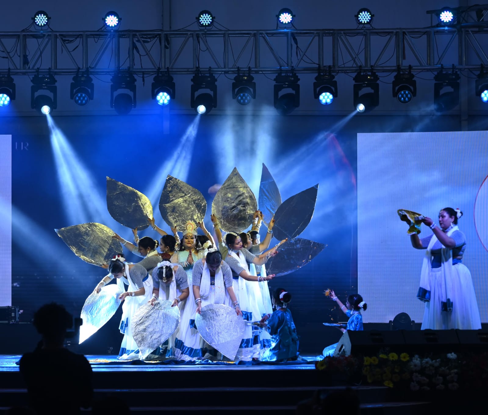 देवभूमि रजत जयंती उत्सव में सौरभ मैठाणी के गीतों ने