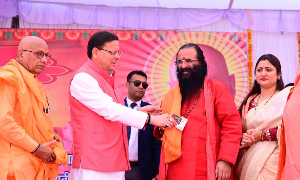 मुख्यमंत्री धामी पाँच दिवसीय धार्मिक एवं सामाजिक महोत्सव में सम्मिलित