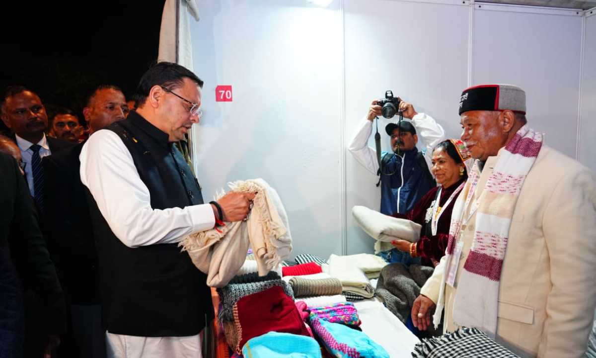 आदि गौरव महोत्सव में पहुंचे मुख्यमंत्री धामी, भगवान बिरसा मुंडा