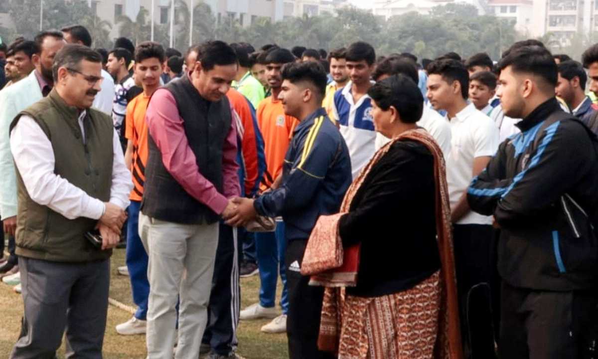 कीर्ति इंटर कॉलेज उत्तरकाशी में प्रथम विज्ञानं एवं प्रौद्योगिकी प्रीमियर