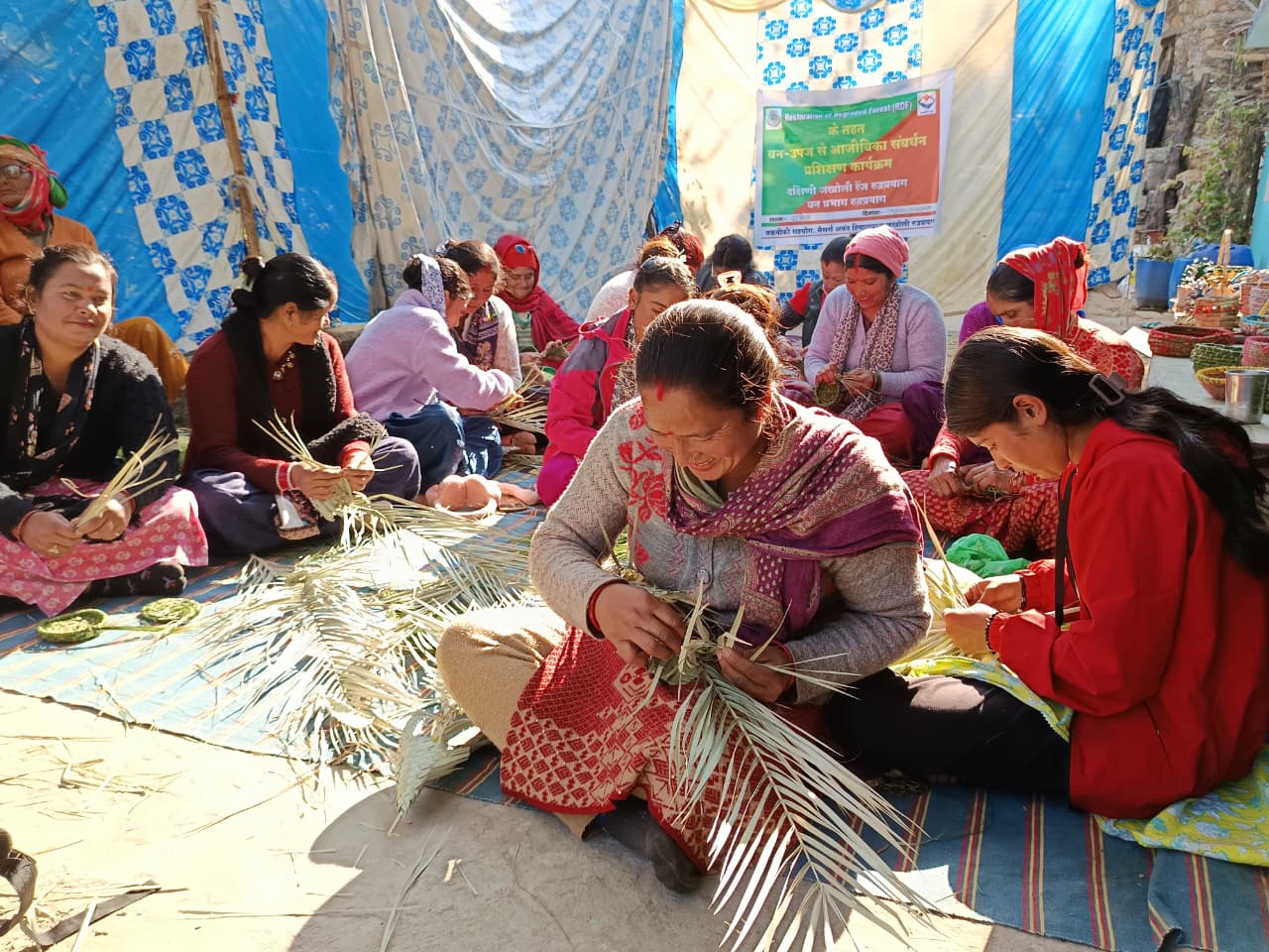 रुद्रप्रयाग: ग्रामीण अर्थव्यवस्था को मजबूती देने और पर्यावरण संरक्षण को