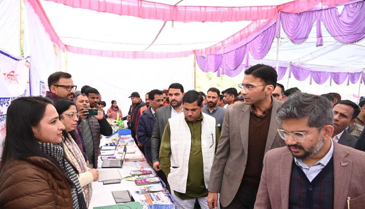 जन-जन की सरकार, जन-जन के द्वार: क्वांसी से ‘प्रशासन गांव