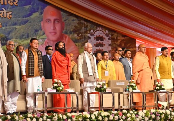 संत सम्मेलन में सीएम धामी ने सनातन संस्कृति पर दिया