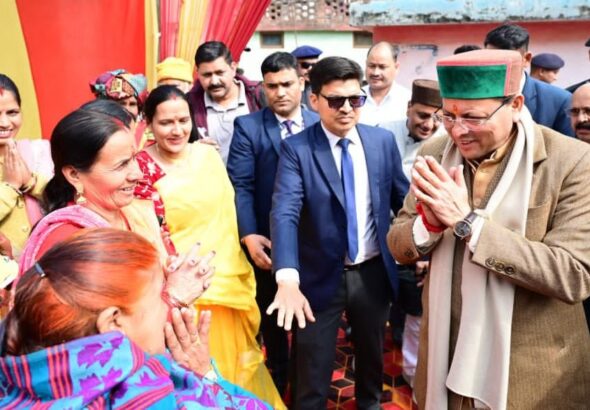 चिन्यालीसौड़ में मुख्यमंत्री ने विवाह समारोह में पहुंचकर दिया आशीर्वाद…