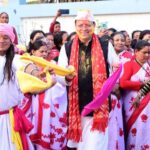 नगला तराई स्थित निजी आवास पर पारंपरिक उल्लास के साथ