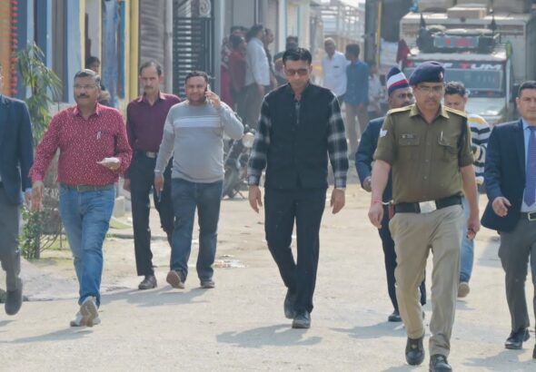 आंगनबाड़ी राशन में गड़बड़ी पर डीएम का बड़ा एक्शन, रुड़की