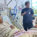 एम्स ऋषिकेश में सतपाल महाराज का हालचाल जानने पहुंचे मुख्यमंत्री