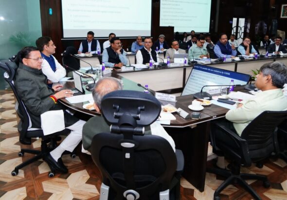 मुख्यमंत्री ने अवसंरचनात्मक परियोजनाओं की समीक्षा की…