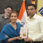 जनदर्शन में दिखी संवेदनशील प्रशासन की मिसाल, 239 शिकायतों का