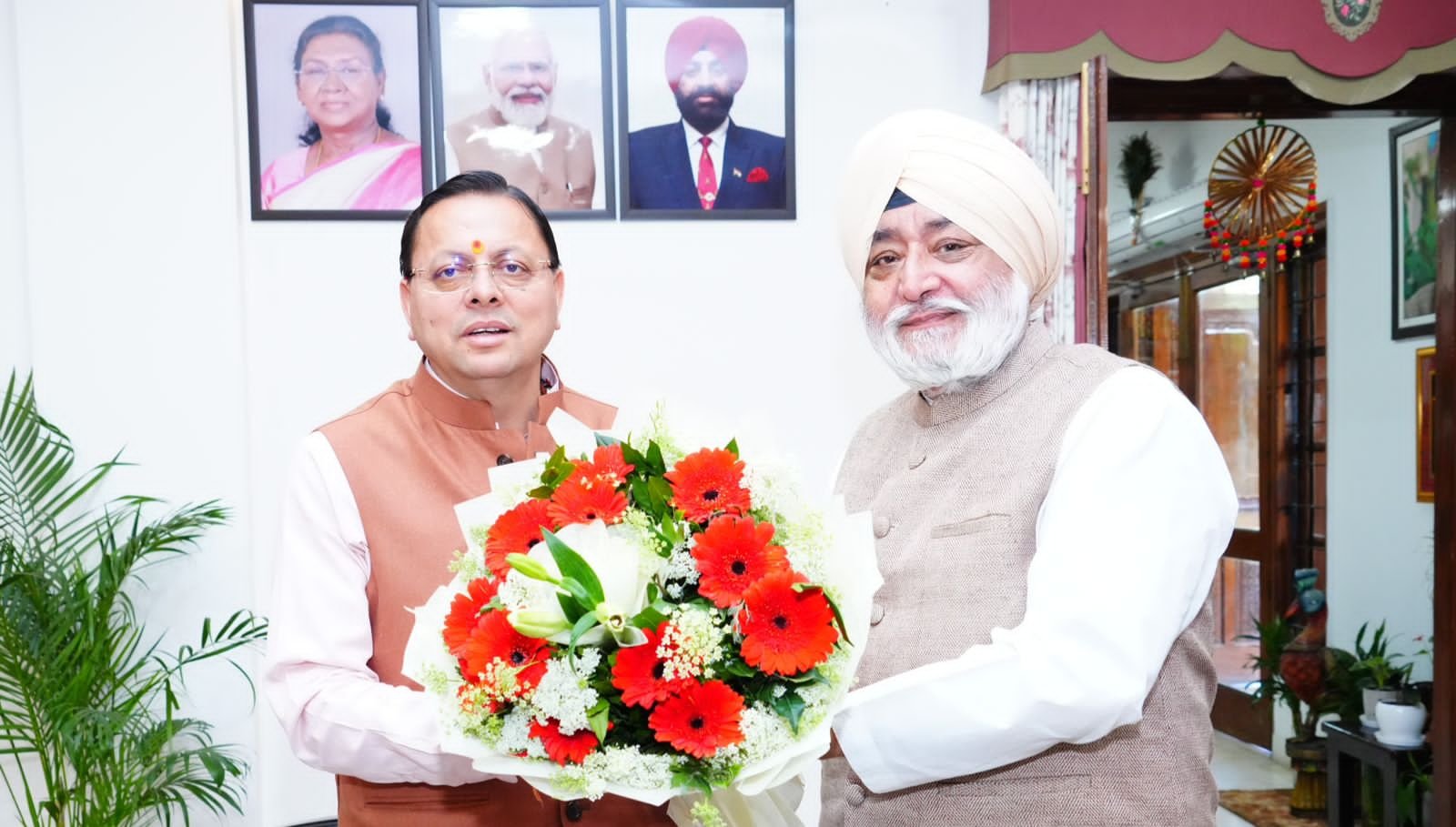 मुख्यमंत्री धामी को हेमकुंड साहिब यात्रा 2026 के पहले जत्थे