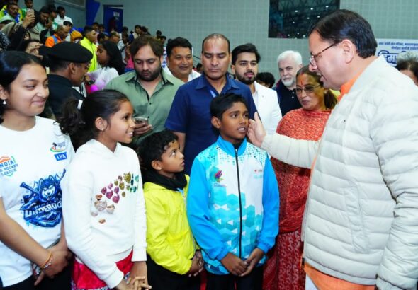 देहरादून में हिमाद्रि आइस रिंक की पहली वर्षगांठ धूमधाम से