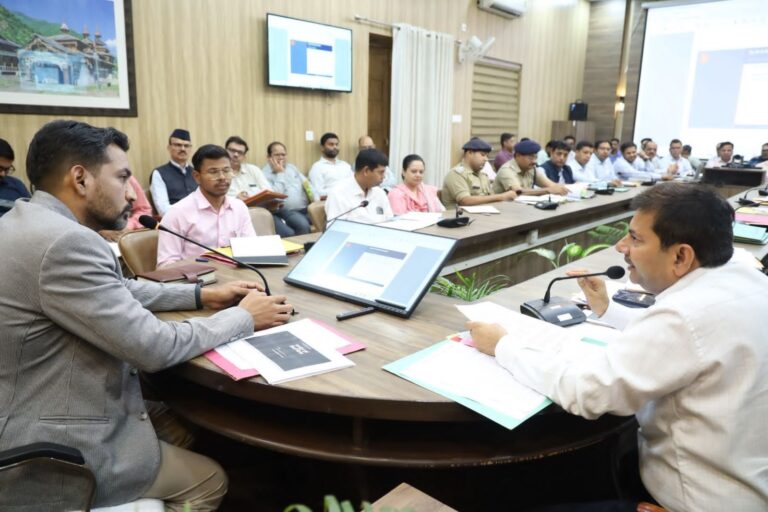 मानसून से पहले अलर्ट मोड में प्रशासन, डीएम ने सभी