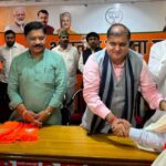 भाजपा में सैकड़ों पूर्व सैन्य अधिकारी और विभिन्न दलों के