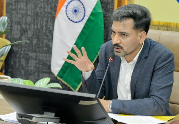 देहरादून में सिंगल यूज प्लास्टिक के खिलाफ सख्ती, 100 वार्डों