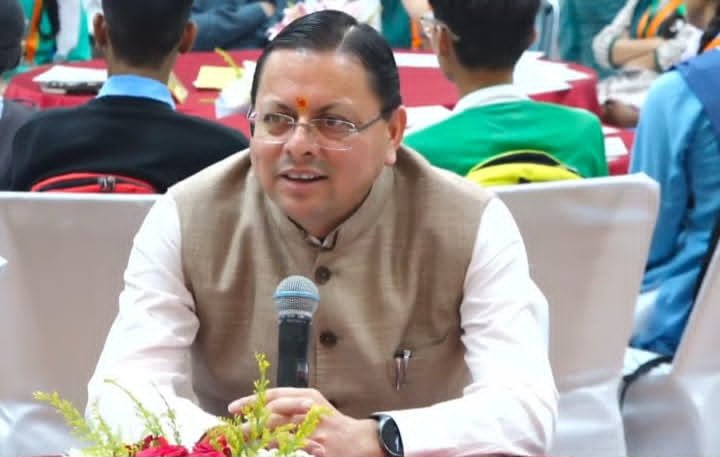 राजकीय विद्यालयों के विद्यार्थियों के खातों में डीबीटी के जरिए