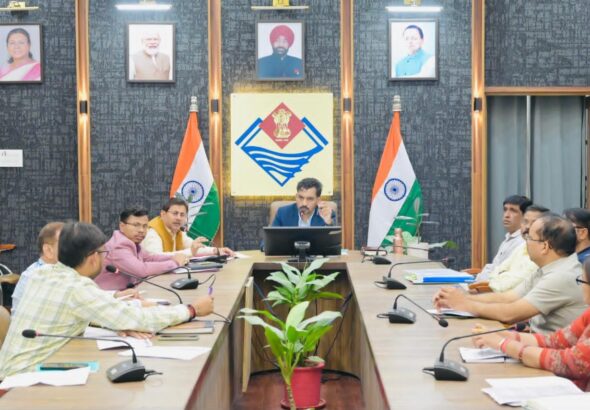 देहरादून के 19 शैडो एरिया में पहुंचेगा मोबाइल नेटवर्क, डीएम